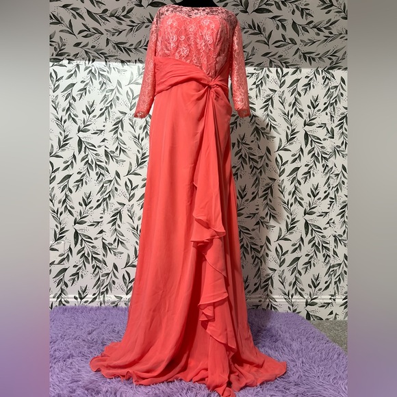 Dresses & Skirts - Elegant Coral Lace Long Sleeve Gown size 14 New